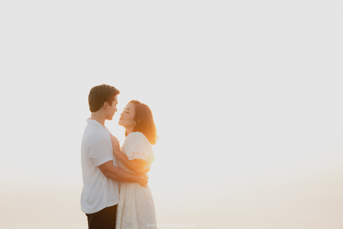 olivia-e-eric-lindo-pre-wedding-no-morro-do-capuava-brenomartinsfoto