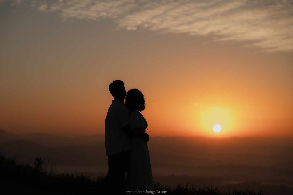 olivia-e-eric-lindo-pre-wedding-no-morro-do-capuava-brenomartinsfoto