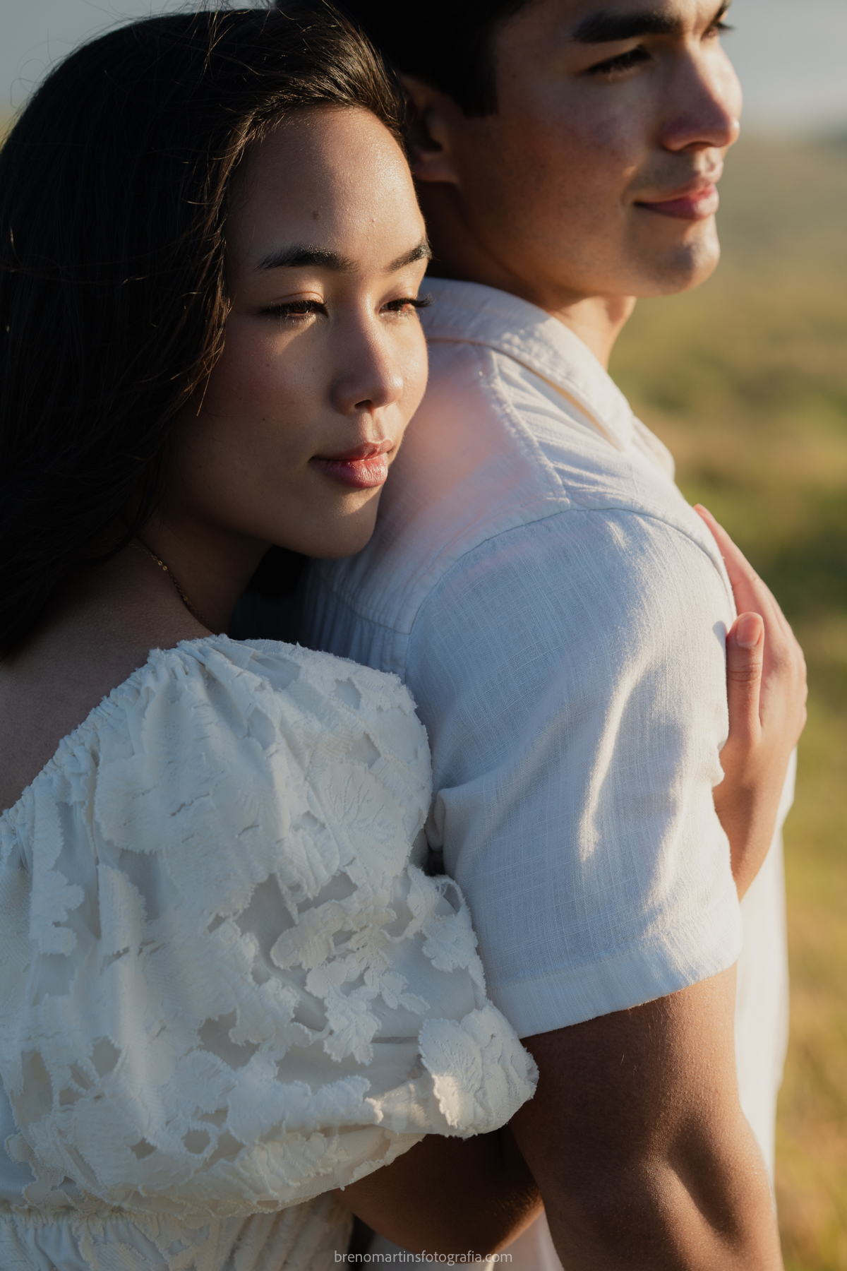 olivia-e-eric-lindo-pre-wedding-no-morro-do-capuava-brenomartinsfoto