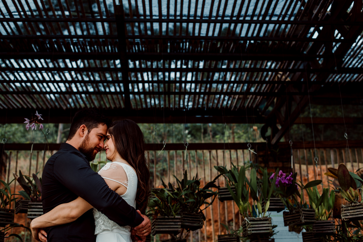 bruna-e-anderson-casamento-em-sorocaba_ensaio-no-jardim_botanico-cartorio_de-sorocaba-breno_martins-fotografia