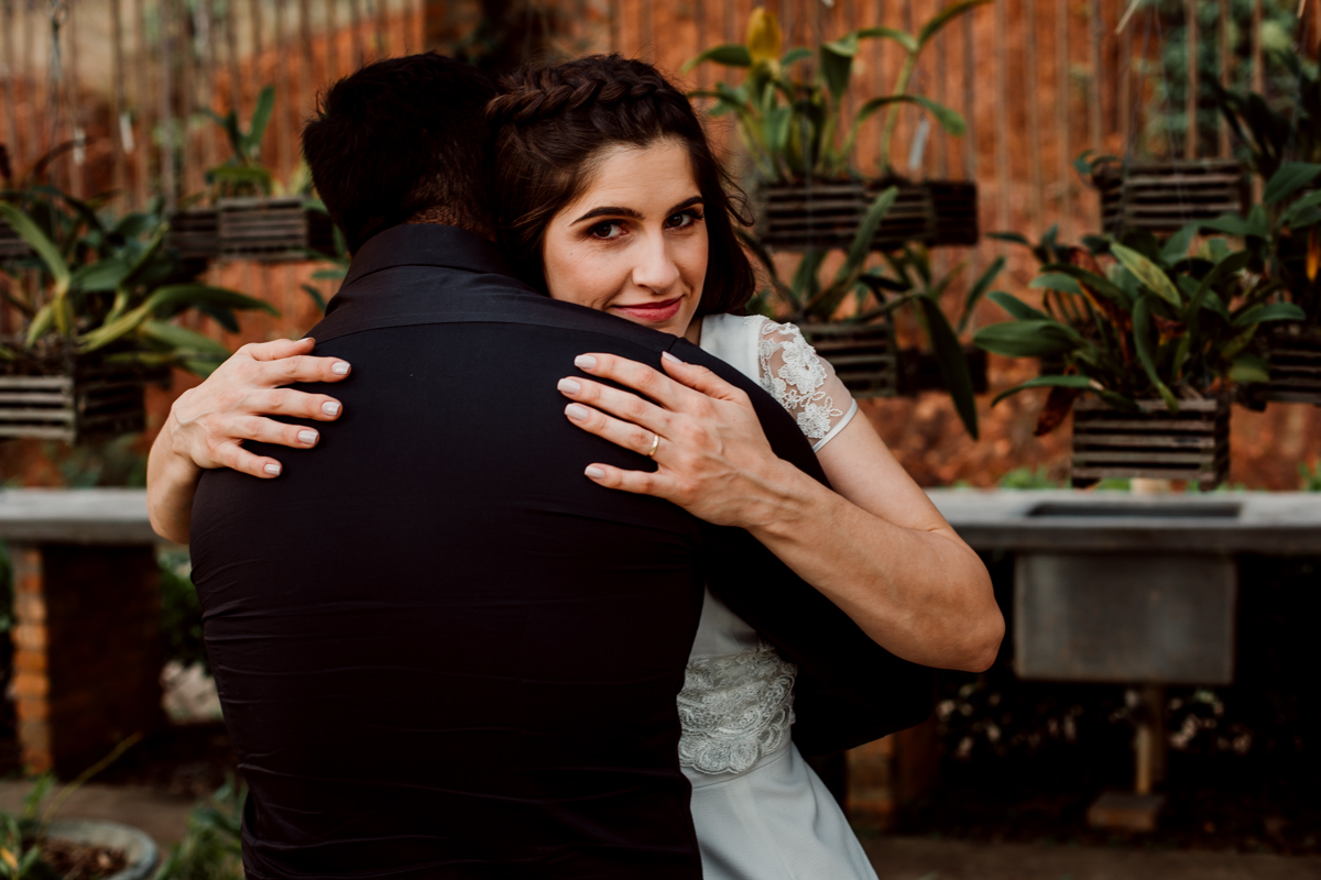 bruna-e-anderson-casamento-em-sorocaba_ensaio-no-jardim_botanico-cartorio_de-sorocaba-breno_martins-fotografia