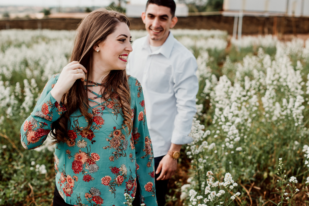 isses_e_jefferson-pre-wedding-em-holambra-cidade-das-flores-dicas-de-fotografia-em-holambra-ensaio-na-cidade_das-flores_breno-martins-fotografia