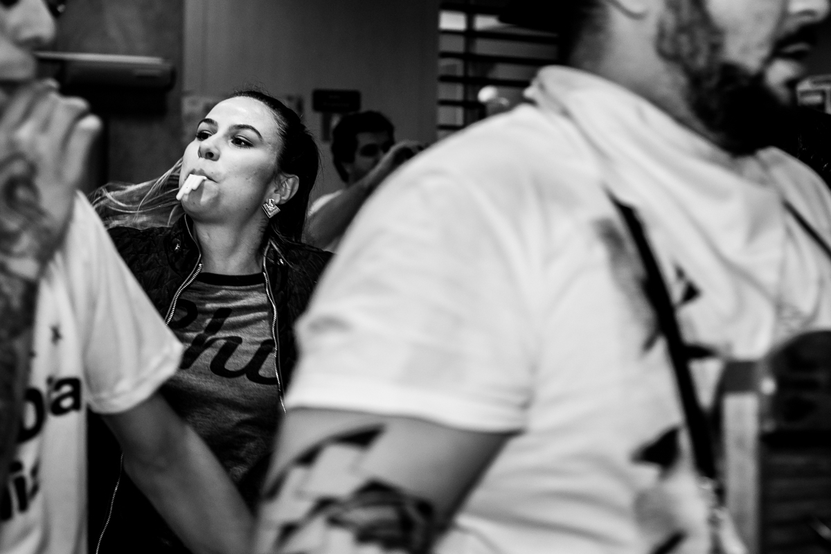 Mc-Dia-Feliz-nos-nao-estamos-sozinhos-mc-donalds-mc-dia-feliz-big-mac-alem-da-fotografia-dicas-de-fotografia-breno-martins-fotografia