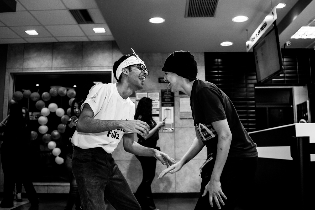 Mc-Dia-Feliz-nos-nao-estamos-sozinhos-mc-donalds-mc-dia-feliz-big-mac-alem-da-fotografia-dicas-de-fotografia-breno-martins-fotografia