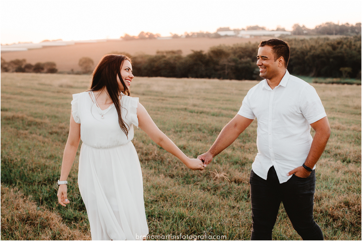 mayara-e-lucas-ensaio-pre-wedding-em-holambra-cidade-das-flores-dicas-de-fotografia-em-holambra-ensaio-na-cidade_das-flores_theo-turismo-em-holambra-breno-martins-fotografia