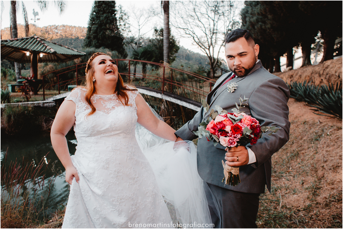 dany-e-italo-casamento-sud-mormon-templo-sud-casamento-no-bosque-da-cachoeira-em-aguas-da-prata-sp-casar-breno-martins-fotografia-casamento-sud-making-of-noiva
