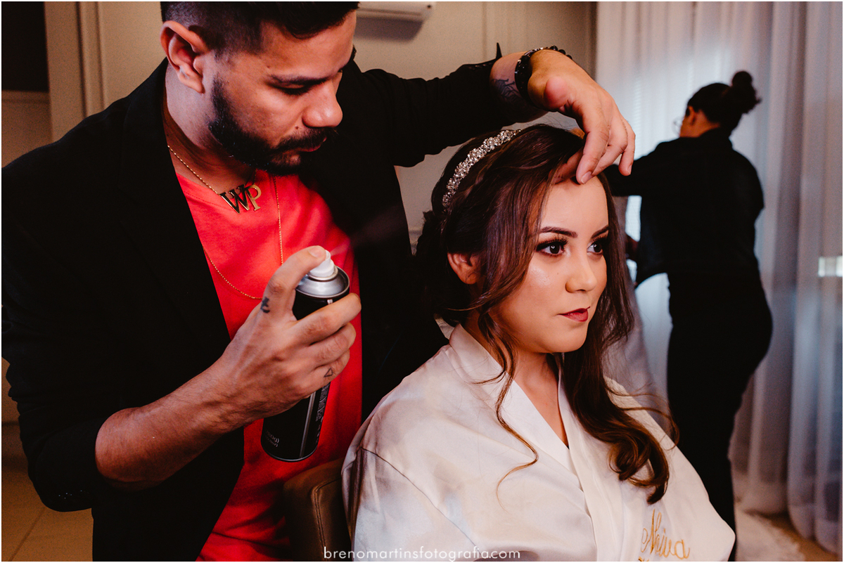 carol-e-lucas-making-of-no-espaco-florenca-em-indaiatuba-noivas-2020-dicas-de-making-of-de-noiva-casar-no-interior-sp-making-of-noiva-casamento-sud-mormon-noiva-2019-breno-martins-fotografia