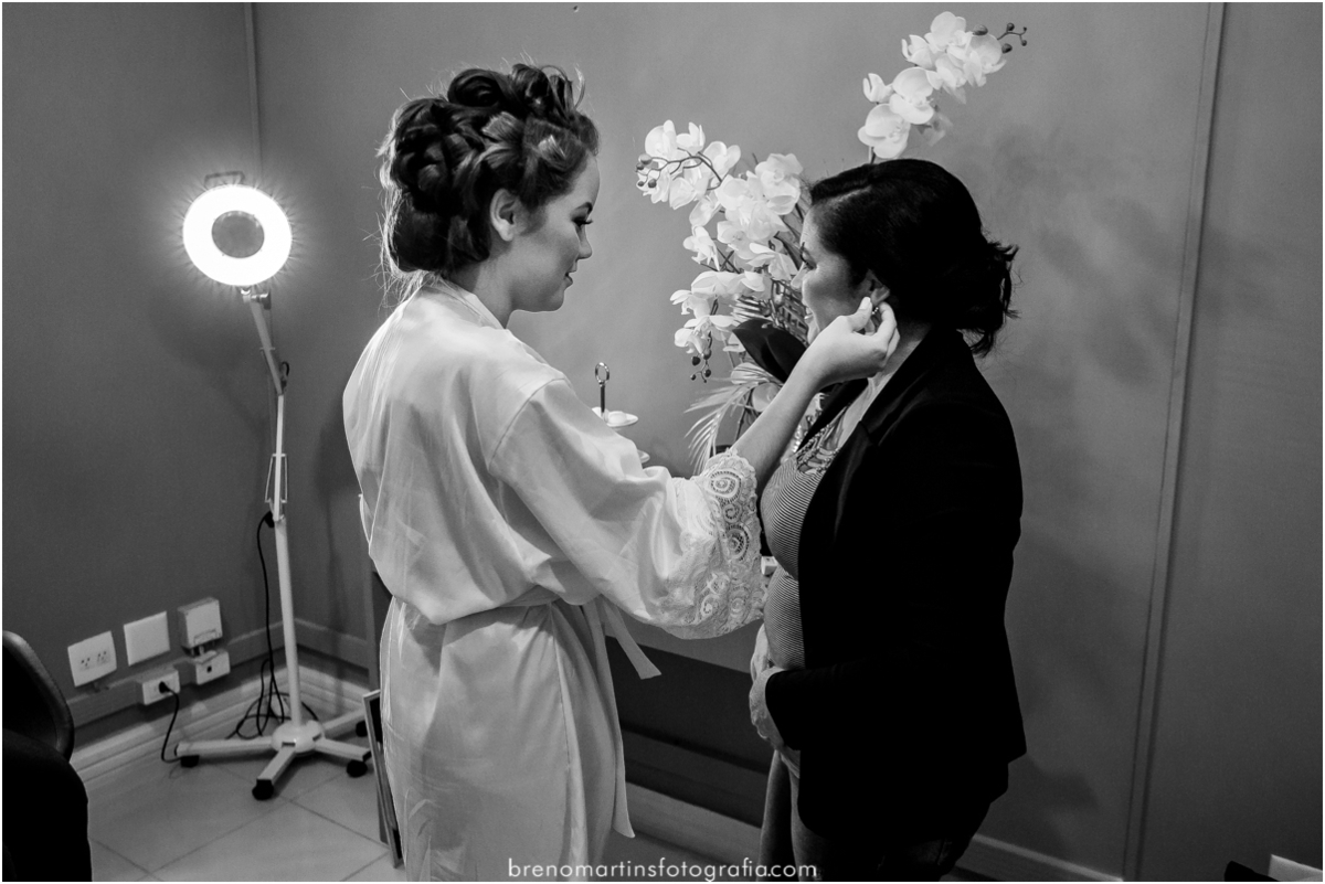 carol-e-lucas-making-of-no-espaco-florenca-em-indaiatuba-noivas-2020-dicas-de-making-of-de-noiva-casar-no-interior-sp-making-of-noiva-casamento-sud-mormon-noiva-2019-breno-martins-fotografia