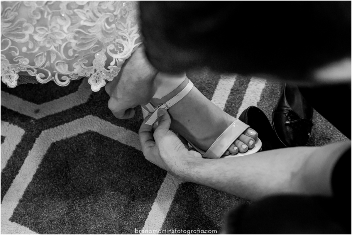 carol-e-lucas-making-of-no-espaco-florenca-em-indaiatuba-noivas-2020-dicas-de-making-of-de-noiva-casar-no-interior-sp-making-of-noiva-casamento-sud-mormon-noiva-2019-breno-martins-fotografia