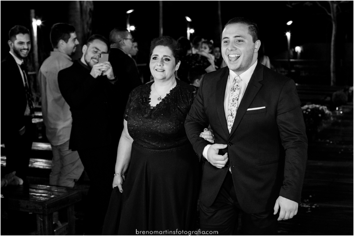gabi-e-arthur-casamento-em-jundiai-sp--casamento-sud-templo-de-sao-paulo-mormon-casamento-eterno-fotos-breno-martins-fotografia-casamento