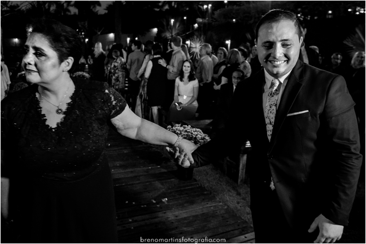 gabi-e-arthur-casamento-em-jundiai-sp--casamento-sud-templo-de-sao-paulo-mormon-casamento-eterno-fotos-breno-martins-fotografia-casamento