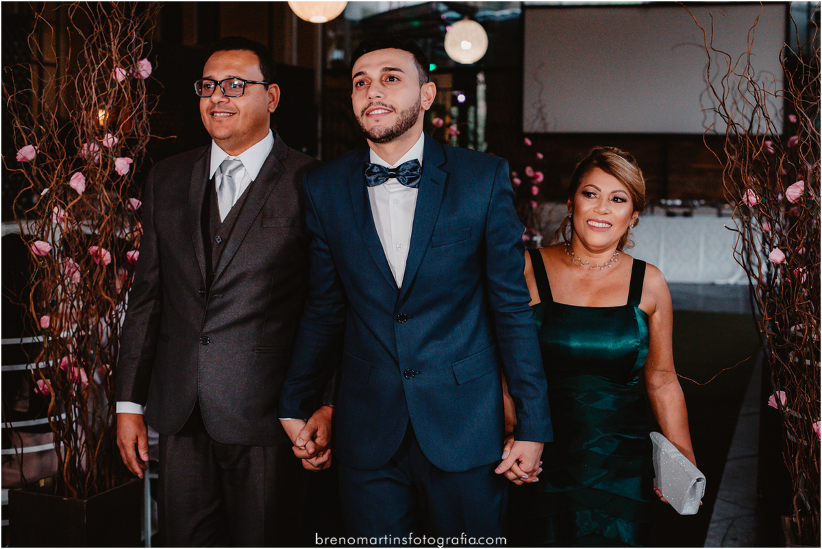 Leticia-e-robson-casamento-em-embu-das-artes-espaco-mansao-das-artes-sao-paulo-breno-martins-fotografia