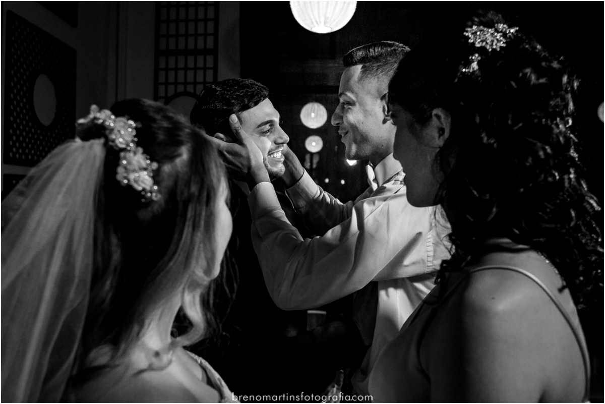 Leticia-e-robson-casamento-em-embu-das-artes-espaco-mansao-das-artes-sao-paulo-breno-martins-fotografia