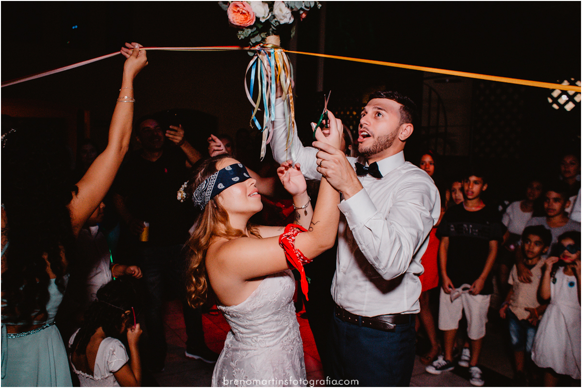 Leticia-e-robson-casamento-em-embu-das-artes-espaco-mansao-das-artes-sao-paulo-breno-martins-fotografia