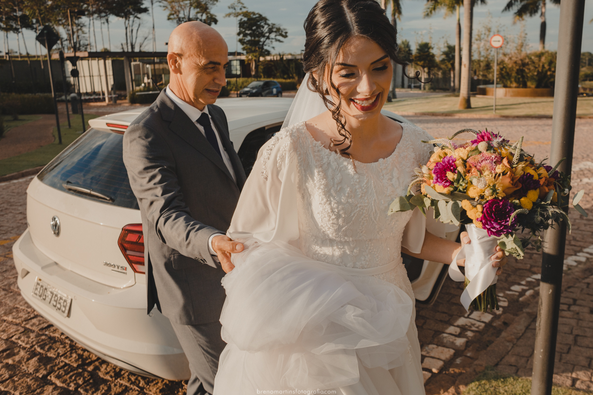 rafaela-e-bryan-casamento-making-of-noiva-na-casa-L'Ellit-l-elit-em-campinas-dia-da-noiva-casamento-sud-fotografo-no-templo-sud-dia-da-noiva-canal-alem-da-fotografia-youtube-brenomartinsfotografia-breno-martins-fotografia 