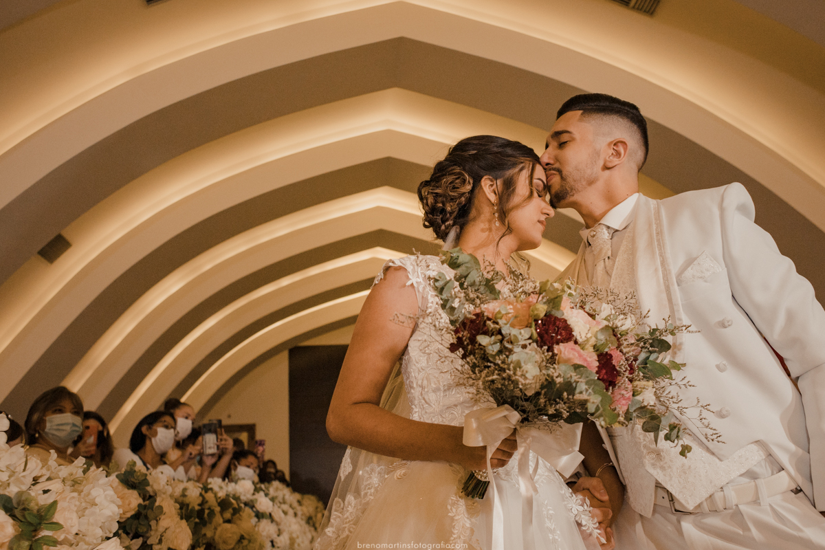 beatriz-e-patrick-casamento-no-buffet-evento-perfeito-casamento-na-mansao-adelia-prado-av-alcantara-machado-1705-Mooca-templo-sud-templo-de-sao-paulo-fotografo-no-buffet-evento-perfeito