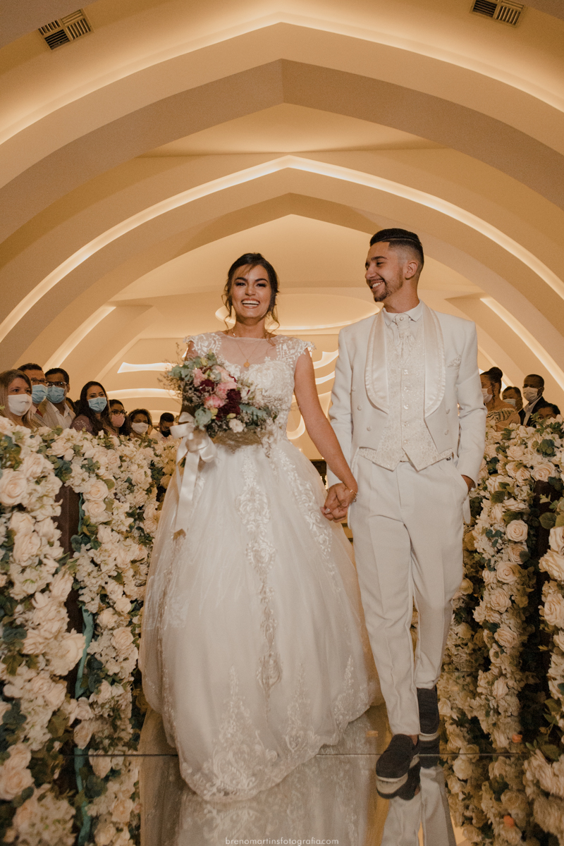 beatriz-e-patrick-casamento-no-buffet-evento-perfeito-casamento-na-mansao-adelia-prado-av-alcantara-machado-1705-Mooca-templo-sud-templo-de-sao-paulo-fotografo-no-buffet-evento-perfeito