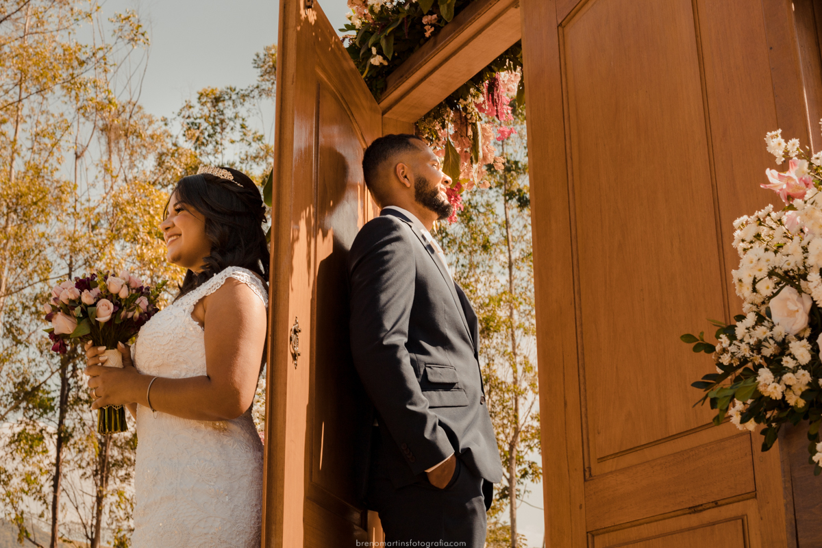 kenia-e-vitor-casamento-em-conselheiro-lafaiete-fotografo-breno-martins-fotografia-casamento-sud-mormon-dia-da-noiva-danila-gamarano-casamento-no-campo-fotografo-em-conselheiro-lafaiete