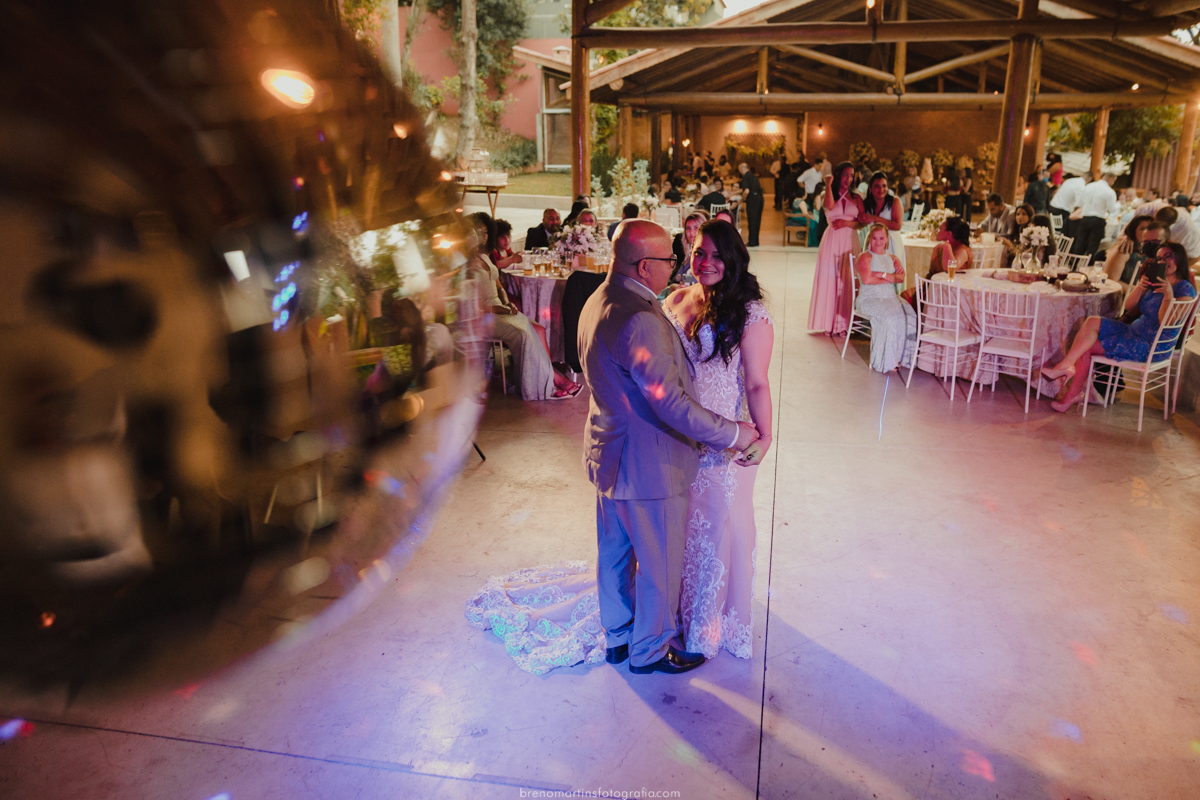 rubenita-e-adenildo-casamento-no-espaco-jardim-do-brooklin-em-sao-paulo-casamento-no-campo-na-capital-de-sp-breno-martins-fotografia-fotografo-espaco-jardim-do-brooklin-lindo-casamento-em-sp