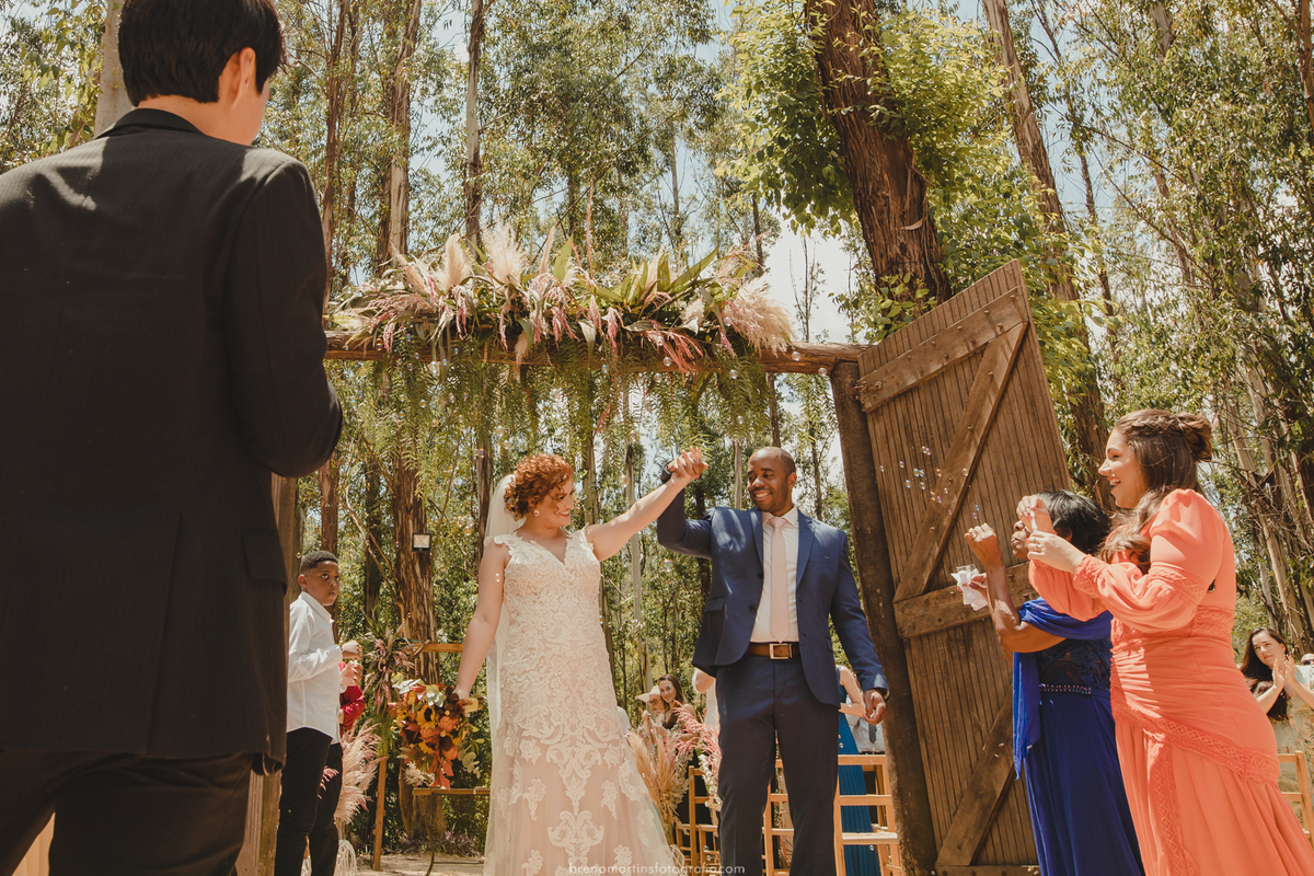 danielle-e-pedro-making-of-dia-da-noiva-na-casa-lelit-campinas-sp-casamento-no-campo-floresta-park-campinas-sp-breno-martins-fotografia