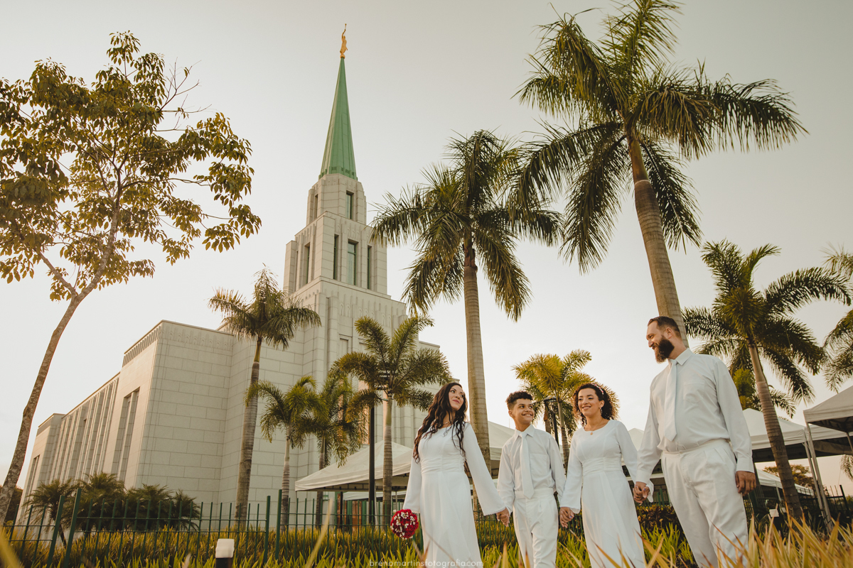 familia-ruppes-templo-do-rio-de-janeiro-dedicacao-sessao-familia-eternidade-templo-de-campinas-selamento-breno-martins-fotografia-templo-de-sao-paulo-templo-campinas-templo-rio-de-janeiro-templo-curitiba-mormon-sud_no-casamento