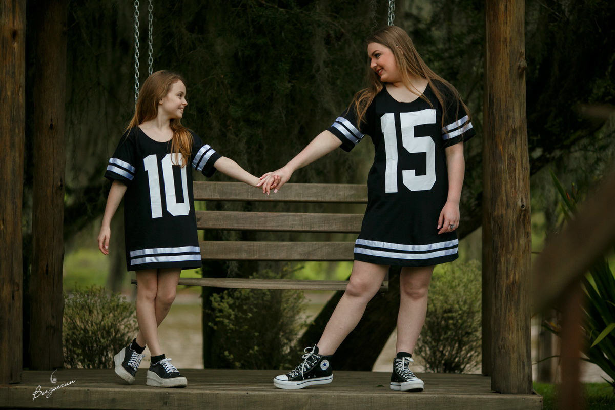 Laysa 15 anos e irmã aos dez anos