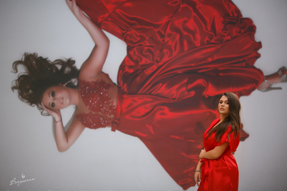 Banner na entrada Festa da Bell
