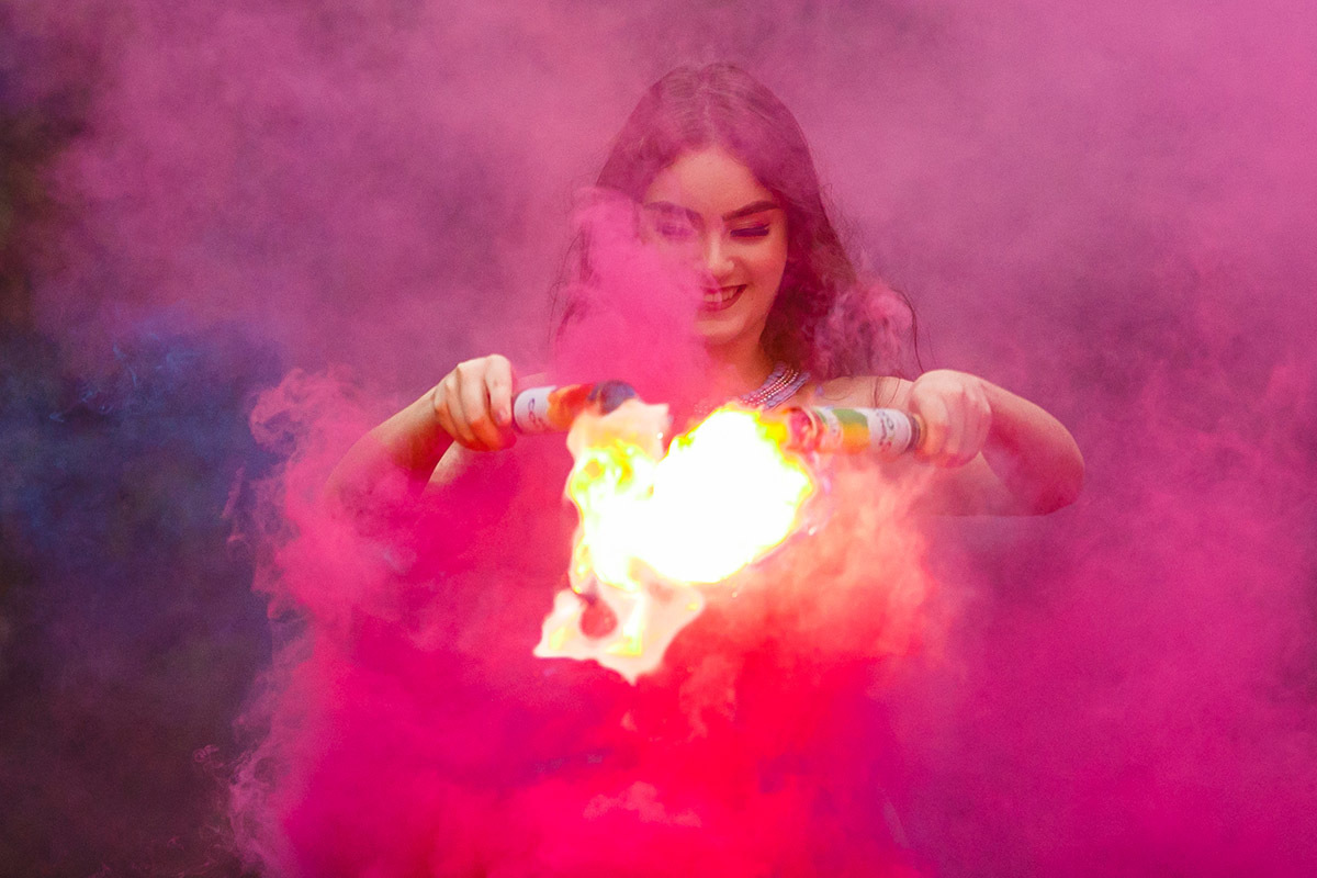 fumaça colorida debutante