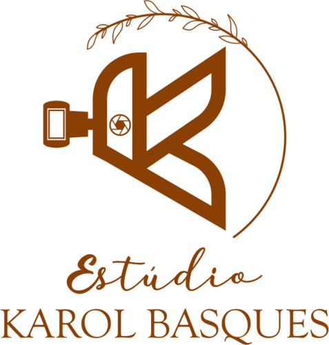 Logotipo de karollyna basques