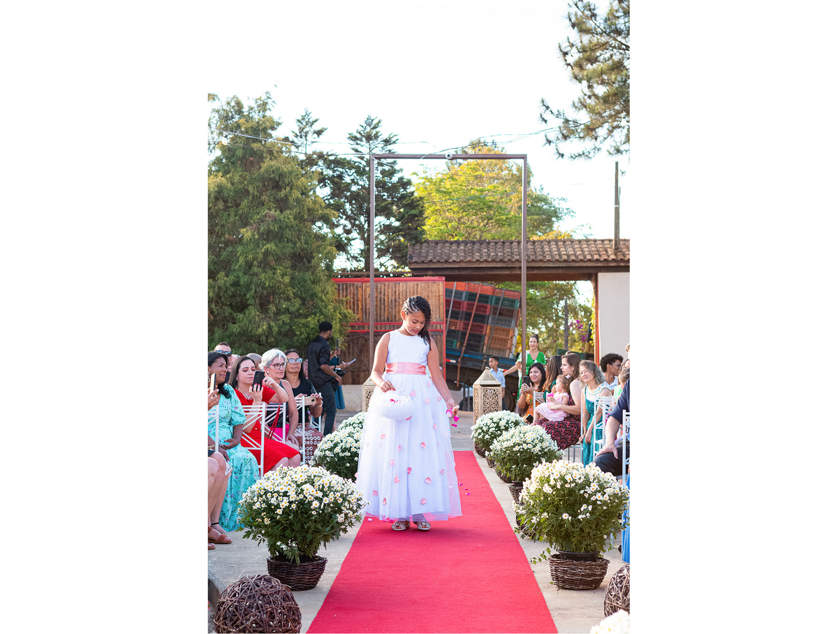 decoração de casamento ao ar livre, corredor do casamento, fotografo de casamento, fotografo em suzano
