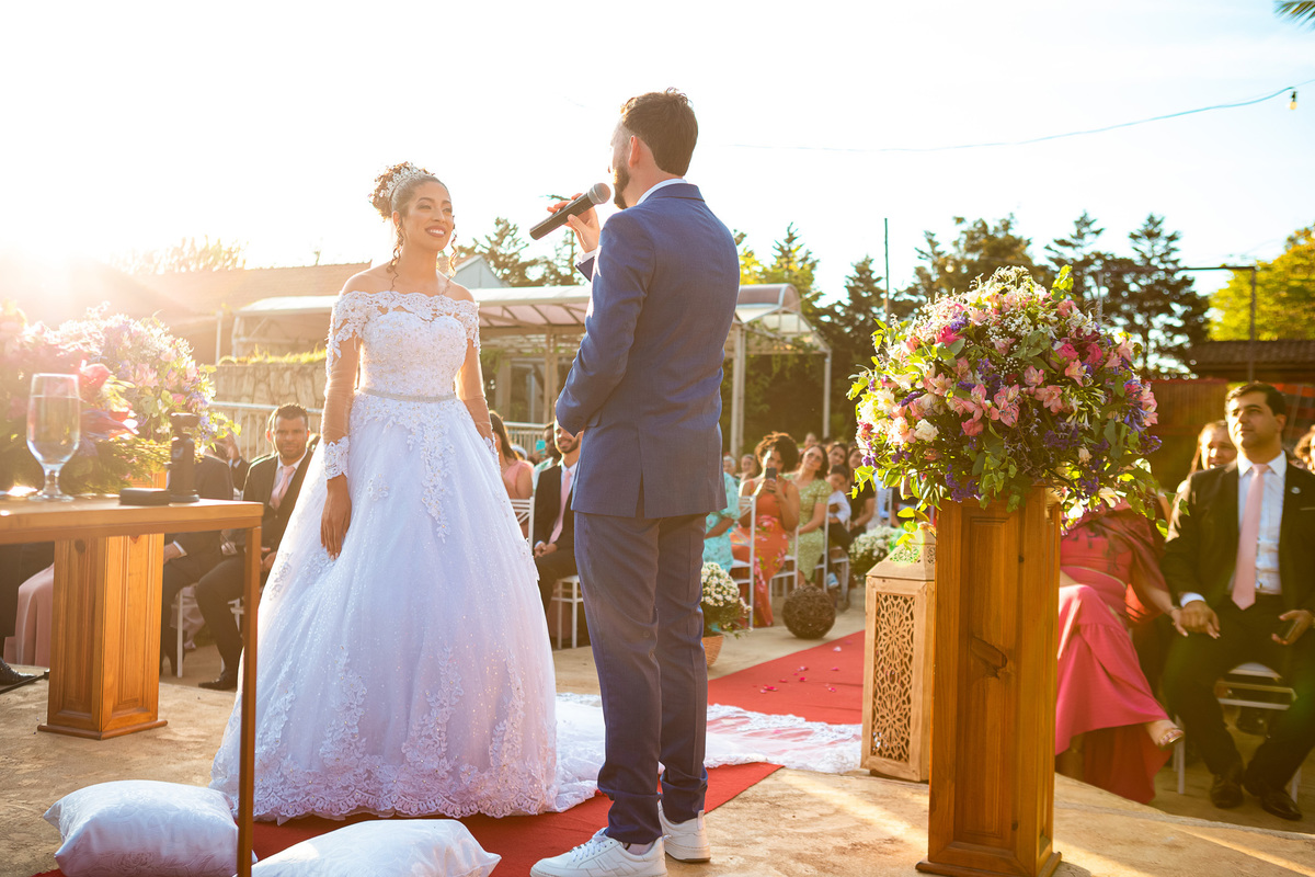 decoração de casamento ao ar livre, corredor do casamento, fotografo de casamento, fotografo em suzano