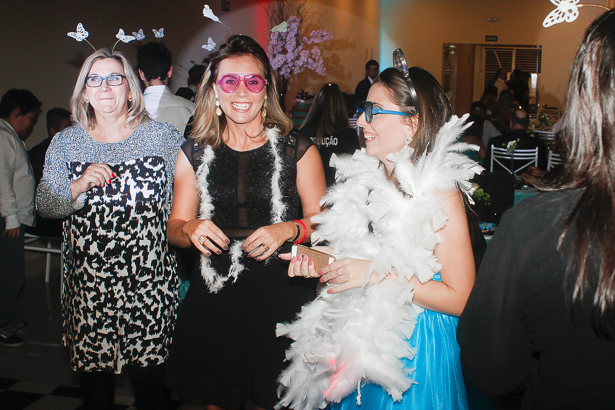 fotografo em suzano, fotografo de aniversario, festa de 15 anos, festa de aniversario 15 anos, fotografo profissional em suzano