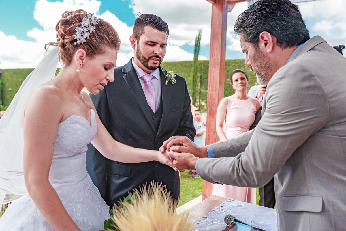 casamento em espaço di ungaro, oraçao para os noivos, cerimonia de casamento,  fotografo de casamento, casamento em suzano, fotografo em suzano, empresa de foto e video, festa de casamento, zurique foto e video, fotos de casamento, fotografia de casamento