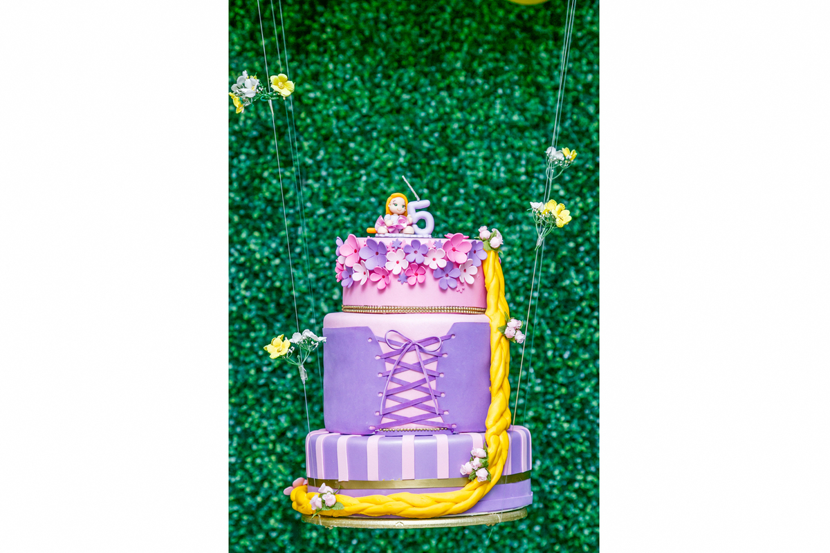 bolo cenografico, fotos infantil de aniversário, aniversário de 5 anos, festa de aniversário, fotografo para festa de aniversário, fotografo de aniversário, fotografo em suzano, fotografia de aniversário infantil, festa de aniversário dos enrolados