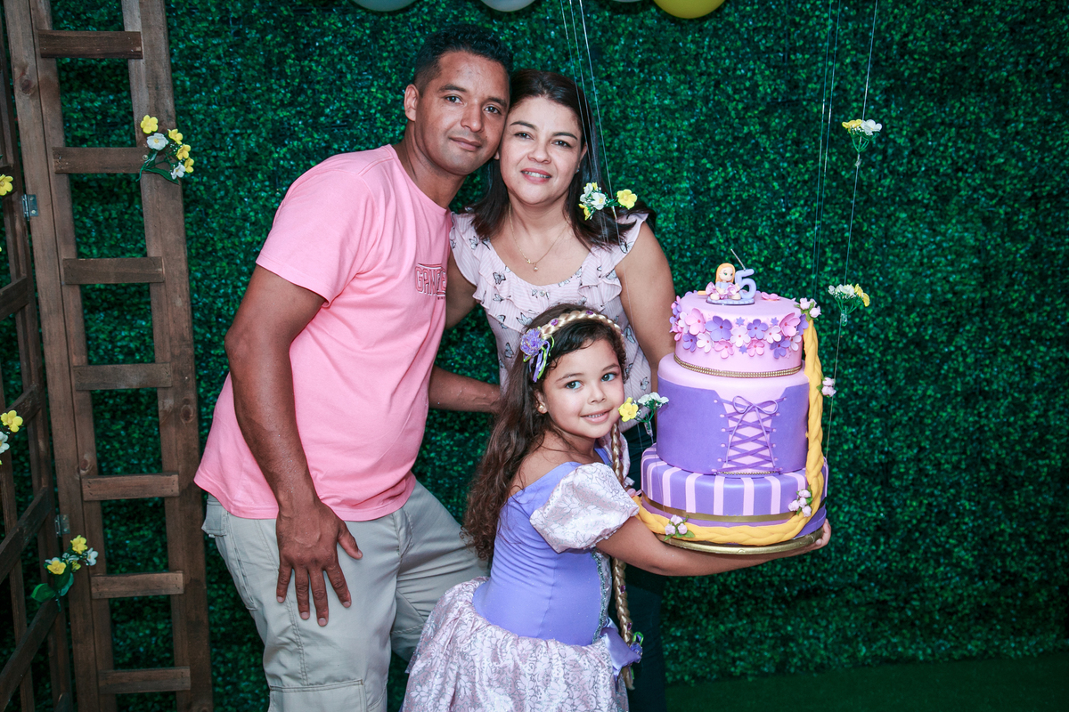 pula pula, ensaio de fotos infantil de aniversário, aniversário de 5 anos, festa de aniversário, fotografo para festa de aniversário, fotografo de aniversário, fotografo em suzano, fotografia de aniversário infantil, festa de aniversário dos enrolados