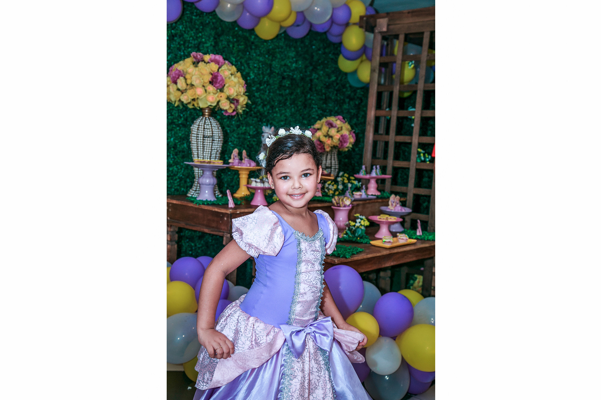 pula pula, ensaio de fotos infantil de aniversário, aniversário de 5 anos, festa de aniversário, fotografo para festa de aniversário, fotografo de aniversário, fotografo em suzano, fotografia de aniversário infantil, festa de aniversário dos enrolados