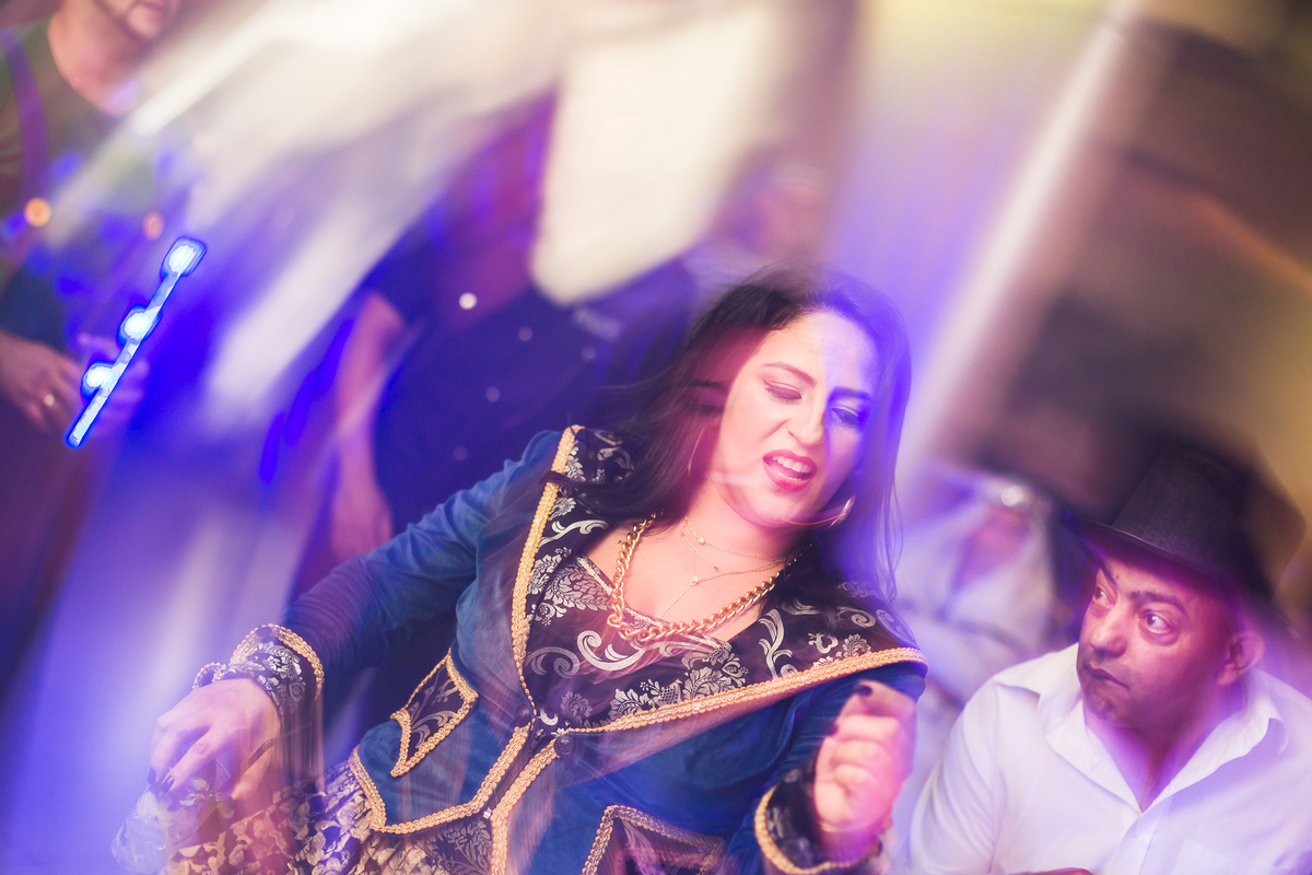 foto de aniversario, festa a fantasia, festa de 40 anos, festa de 30 anos, festa alegre, festa, balada, fotografo de balada, fotografia de balada, mogi, suzano, poá, itaqua, zurique foto e video, mascara, mesa de docinhos, bolo cenografico