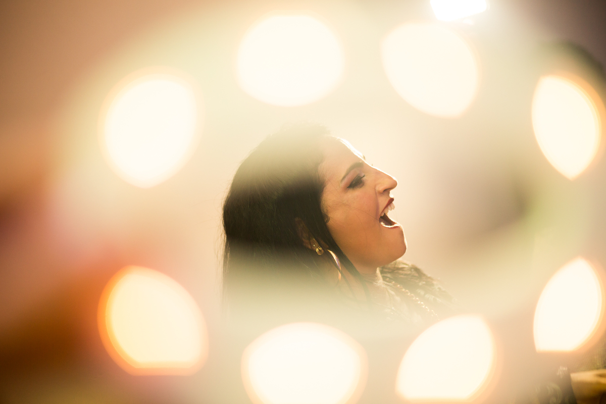 foto de aniversario, festa a fantasia, festa de 40 anos, festa de 30 anos, festa alegre, festa, balada, fotografo de balada, fotografia de balada, mogi, suzano, poá, itaqua, zurique foto e video, mascara, mesa de docinhos, bolo cenografico