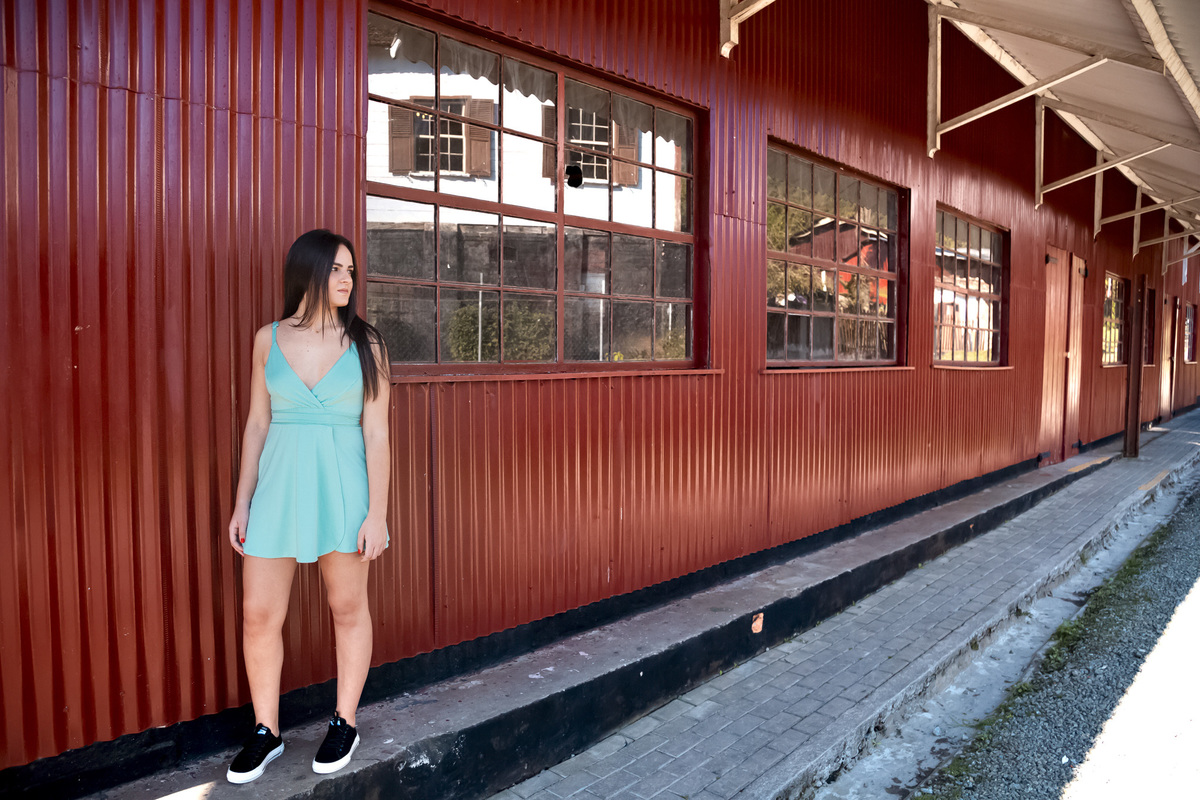 Ensaio feminino, Paranapiacaba, ensaio de fotos, fotos na estação de trem, fotos de jovem, fotografo de ensaio feminino, fotografo em suzano, fotografo profissional, foto ao ar livre, feminino