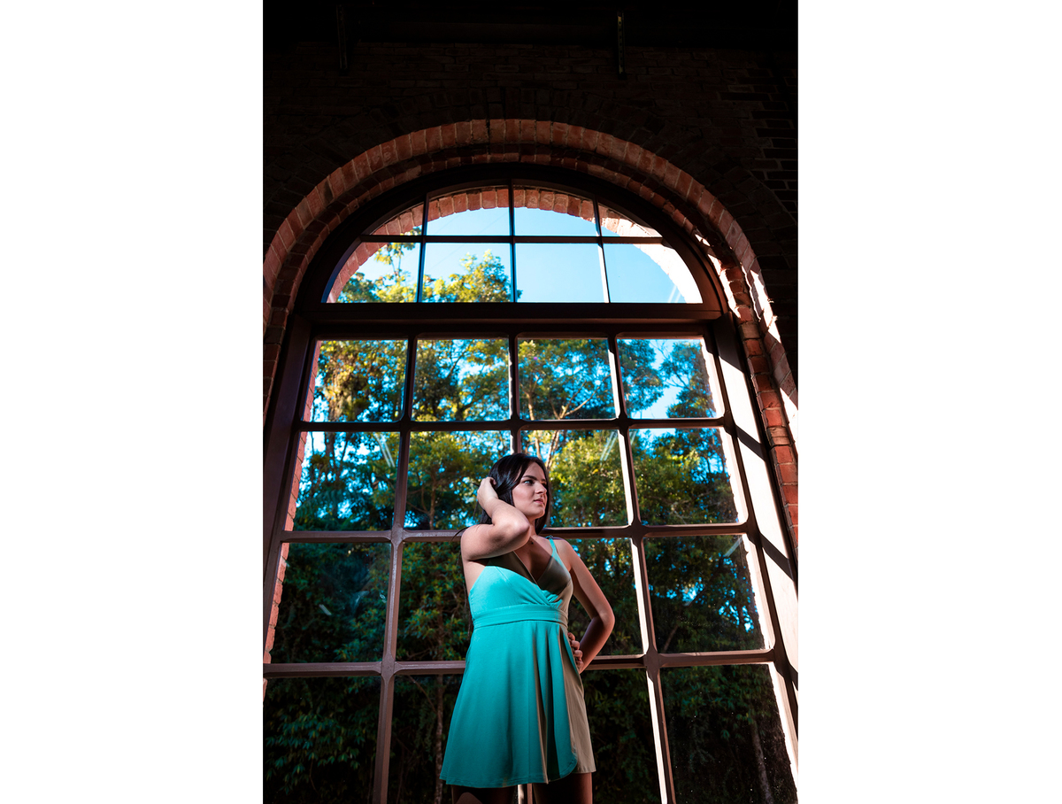 Ensaio feminino, paranapiacaba, ensaio de fotos, fotos na estação de trem, fotos de jovem, fotografo de ensaio feminino, fotografo em suzano, fotografo profissional, foto ao ar livre, feminino