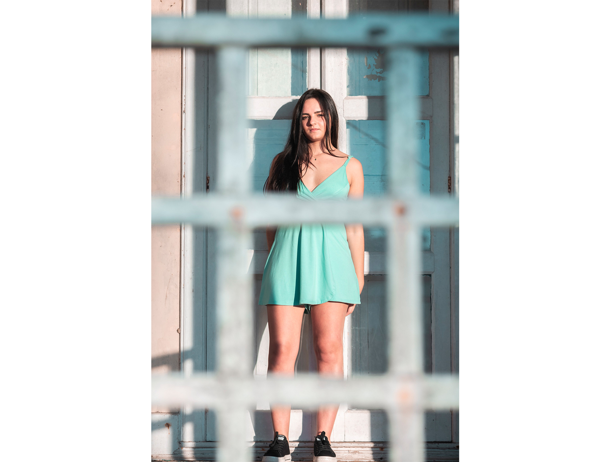 Ensaio feminino, paranapiacaba, ensaio de fotos, fotos na estação de trem, fotos de jovem, fotografo de ensaio feminino, fotografo em suzano, fotografo profissional, foto ao ar livre, feminino