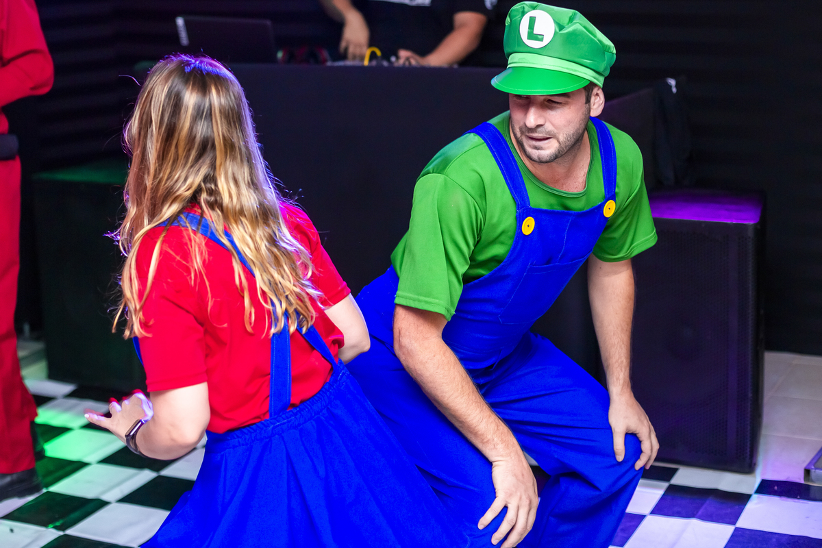 festa a fantasia, fotografo de aniversario, fotografo em suzano, fotografia de festa a fantasia, foto de festa a fantasia, decoração para aniversario, decoração de festa, docinhos, poa, ferraz, mogi, itaqua, fotografo profissional, fotografo de balada