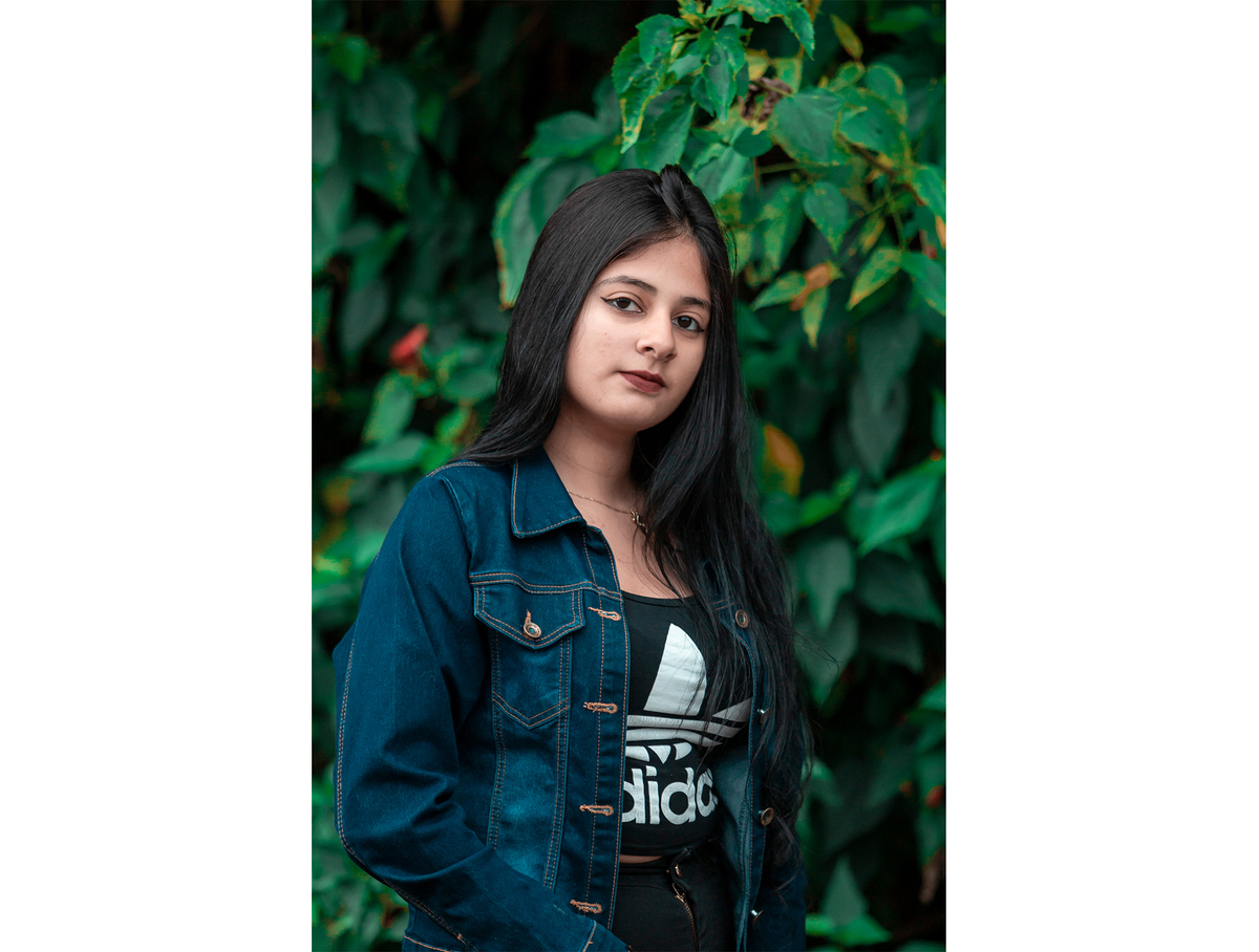 ensaio de fotos 15 anos, ensaio fotográfico, debutante, 15 anos, guararema, ensaio de fotos com madeira, pontilhão guararema, fotos linha do trem, ferrovia, ensaio fotográfico ferrovia, linha ferrea, ilha grande guararema