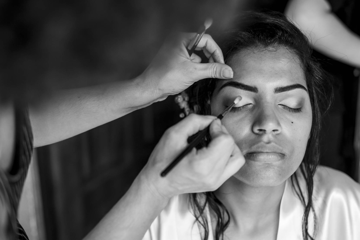 Making of, dia da noiva, making of da noiva, making ok da noiva em preto e branco, recanto bernardo suzano, sitio para casamento em suzano, fotografo em suzano, fotografo de casamento