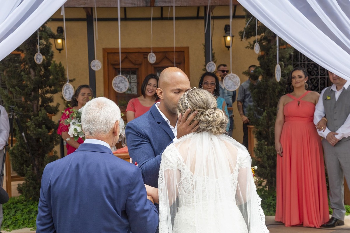 
Entrada no noiva, noiva no carro, Casamento em suzano, espaço diungaro, fotografo de casamento, fotografo em suzano, fotografia de casamento, fotografo para casamento, fotografo profissional, decoração de casamento