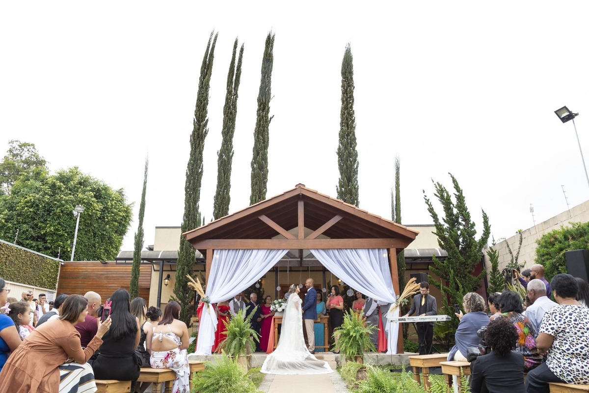 
Entrada no noiva, noiva no carro, Casamento em suzano, espaço diungaro, fotografo de casamento, fotografo em suzano, fotografia de casamento, fotografo para casamento, fotografo profissional, decoração de casamento