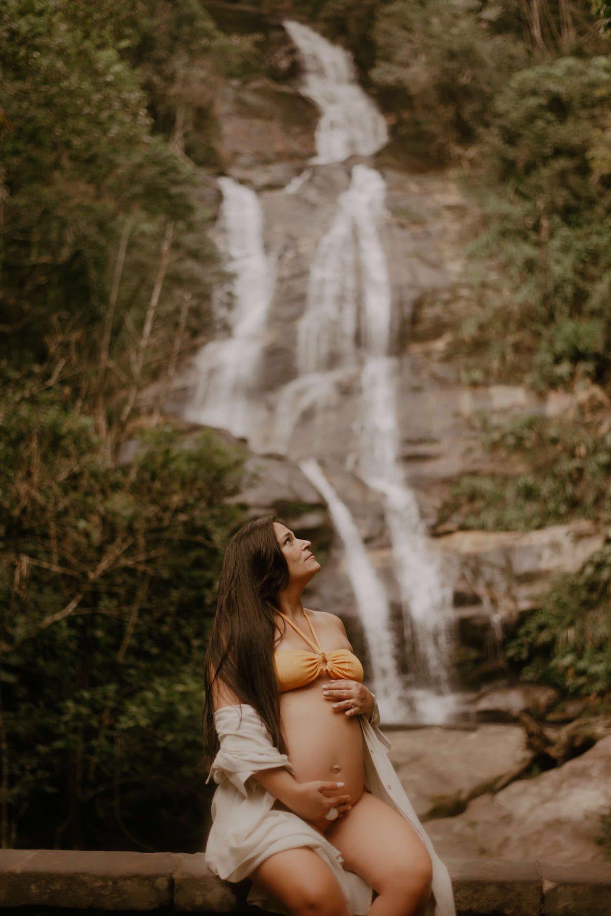 ensaio- gestante-floresta-cachoeira-RJ