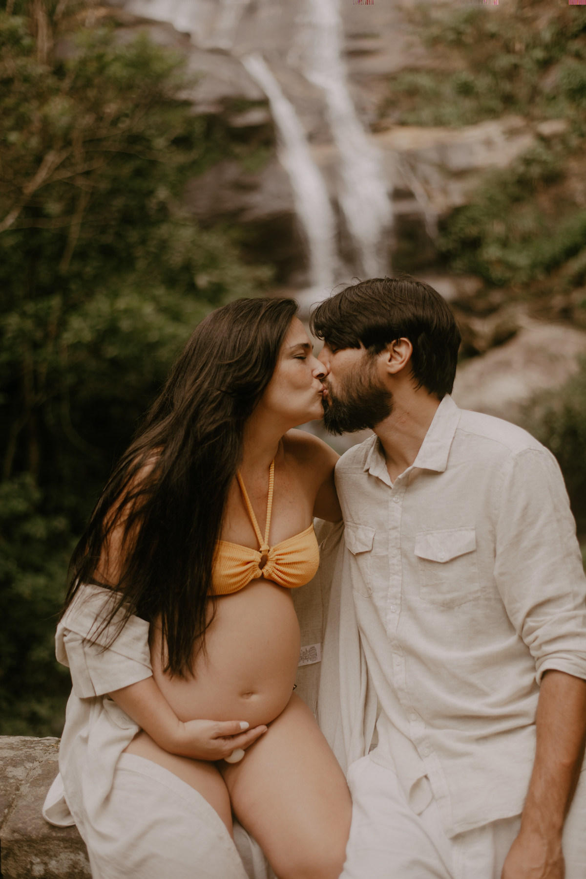 ensaio- gestante-floresta-cachoeira-RJ