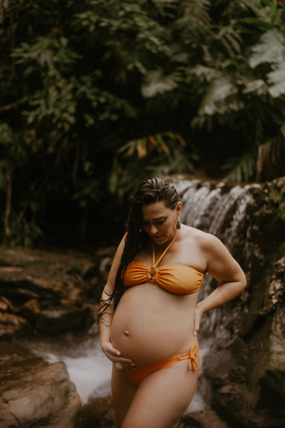 ensaio- gestante-floresta-cachoeira-RJ