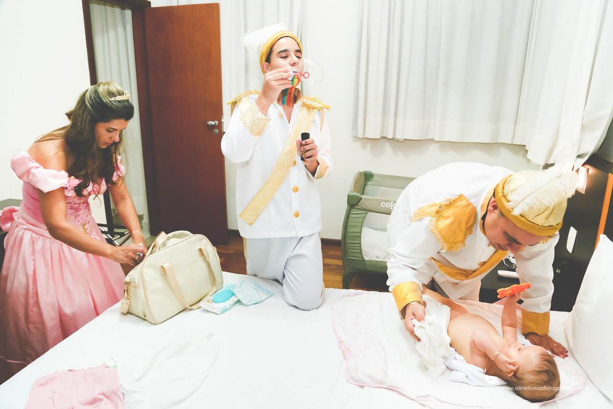 Making Off da criança, Aniversário Infantil, Casa Mágica, Lavras - MG, Meiriandre 1 ano, Aline Tomaz Fotografia